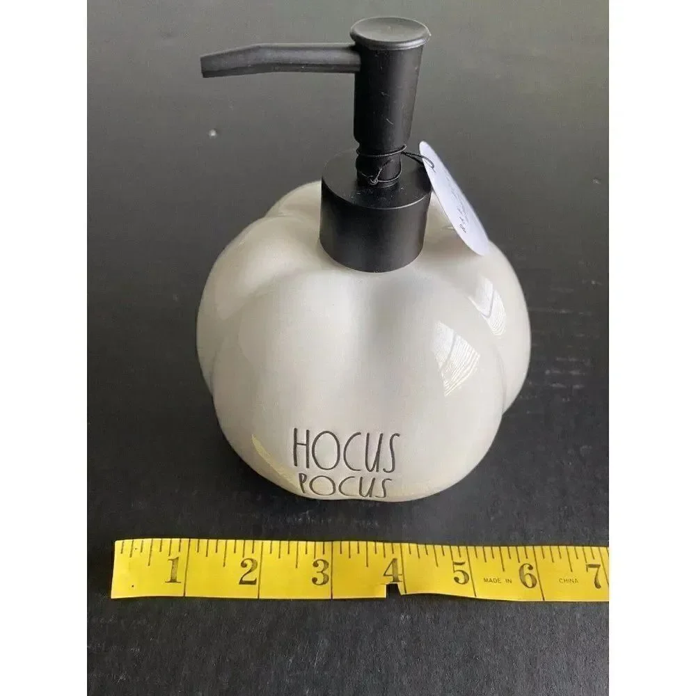 Rae Dunn Halloween HOCUS POCUS White‎ Pumpkin Soap Lotion Dispenser 2022 NEW